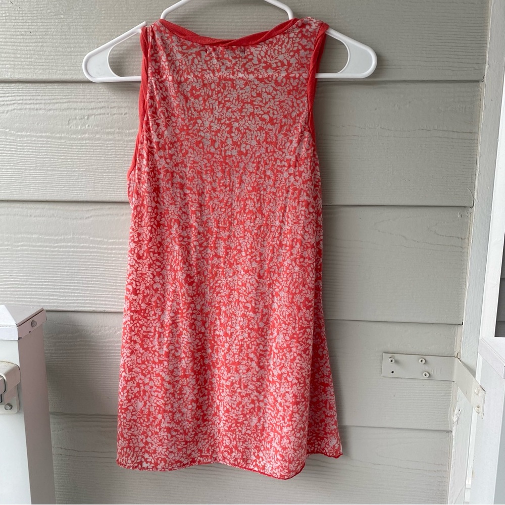VELVET BY GRAHAM & SPENCER Coral and White Scoop Neck Sleeveless Tank Top - Picture 5 of 11